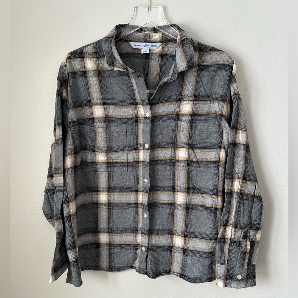 Old Navy the boyfriend shirt